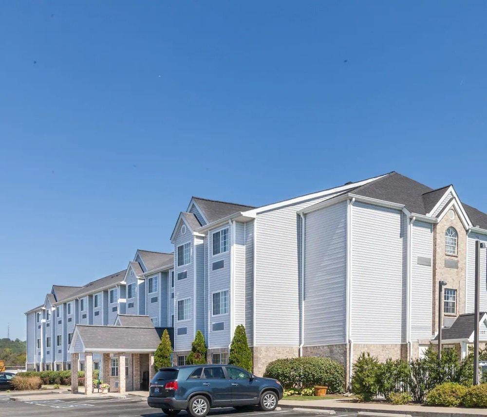 Quality Inn & Suites Nashville - Bellevue photo 1
