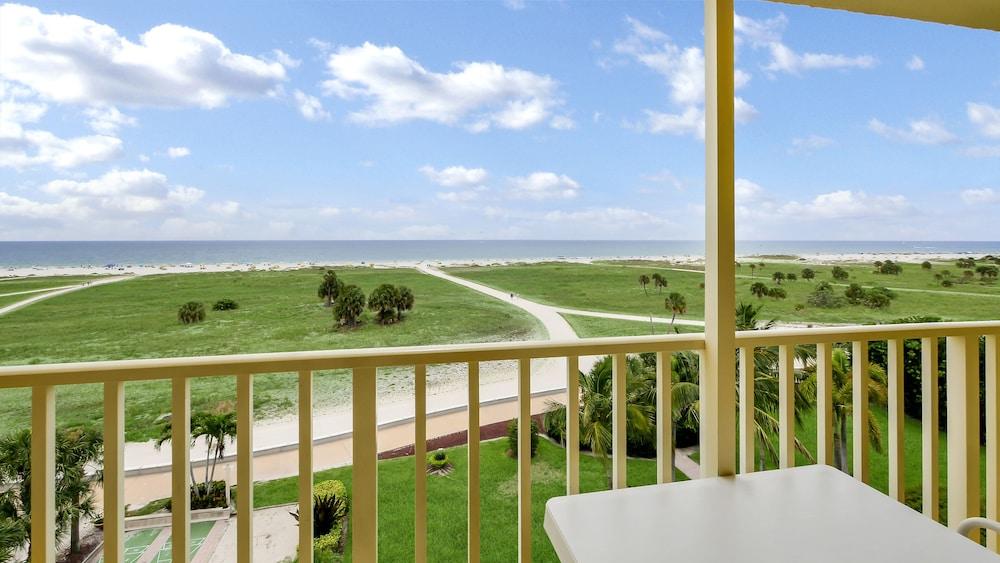 South Beach Oceanfront Resort photo 62