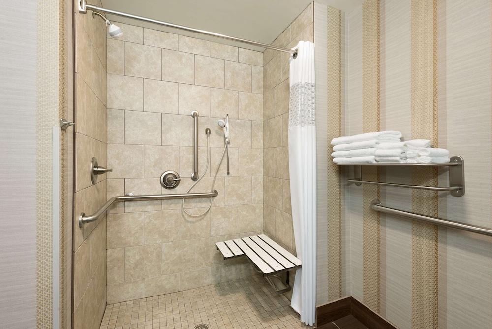 Hampton Inn West Monroe photo 20
