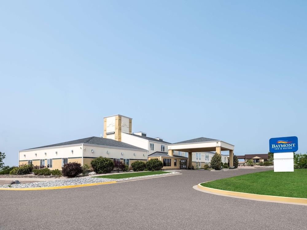 Baymont by Wyndham Limon photo 19