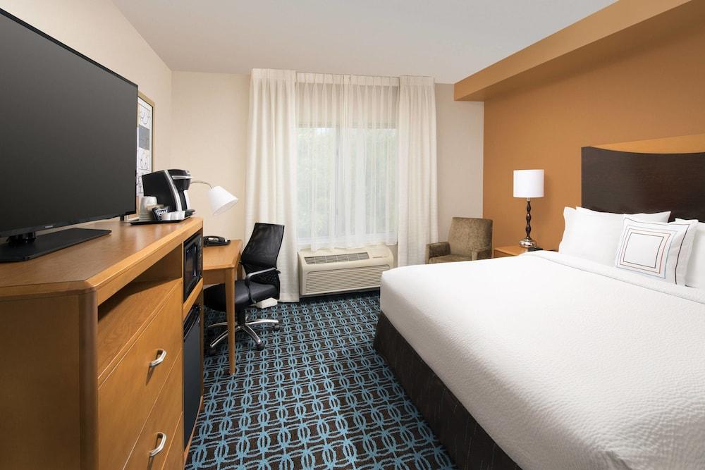 Fairfield Inn by Marriott Washington D.C. photo 3