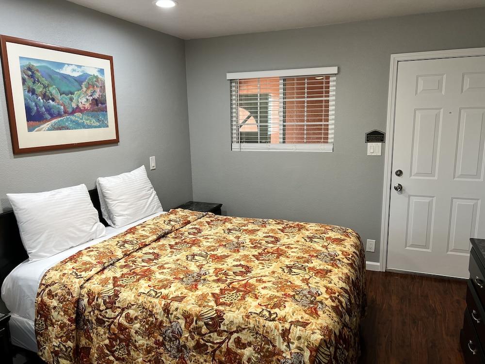Studio Inn Livermore photo 11
