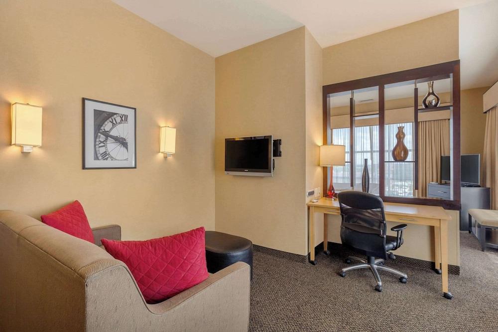SpringHill Suites by Marriott Fort Collins photo 51