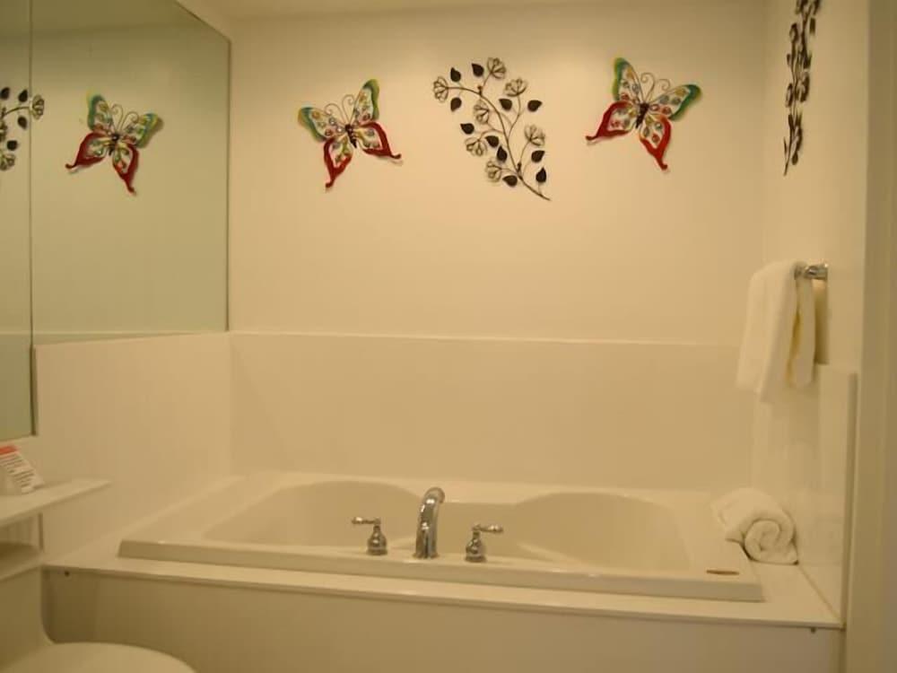 Beach Condominium Hotel photo 14
