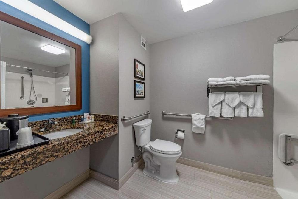 Garner Hotel Oklahoma City - Quail Springs by IHG photo 27