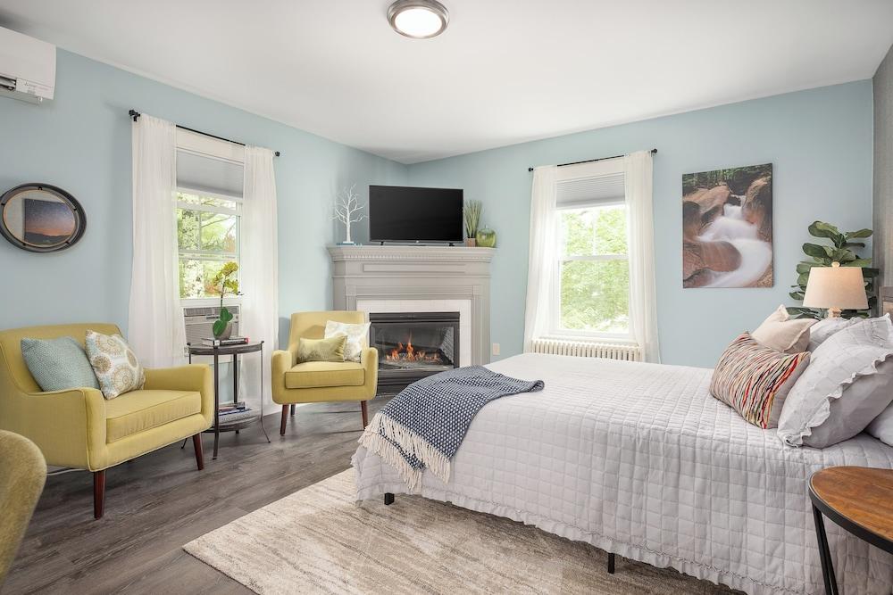 TuckAway Suites at East Branch photo 15