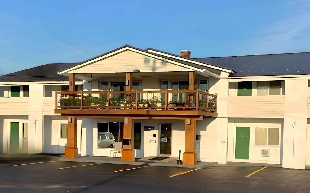 Rodeway Inn Manchester I-90 photo 1
