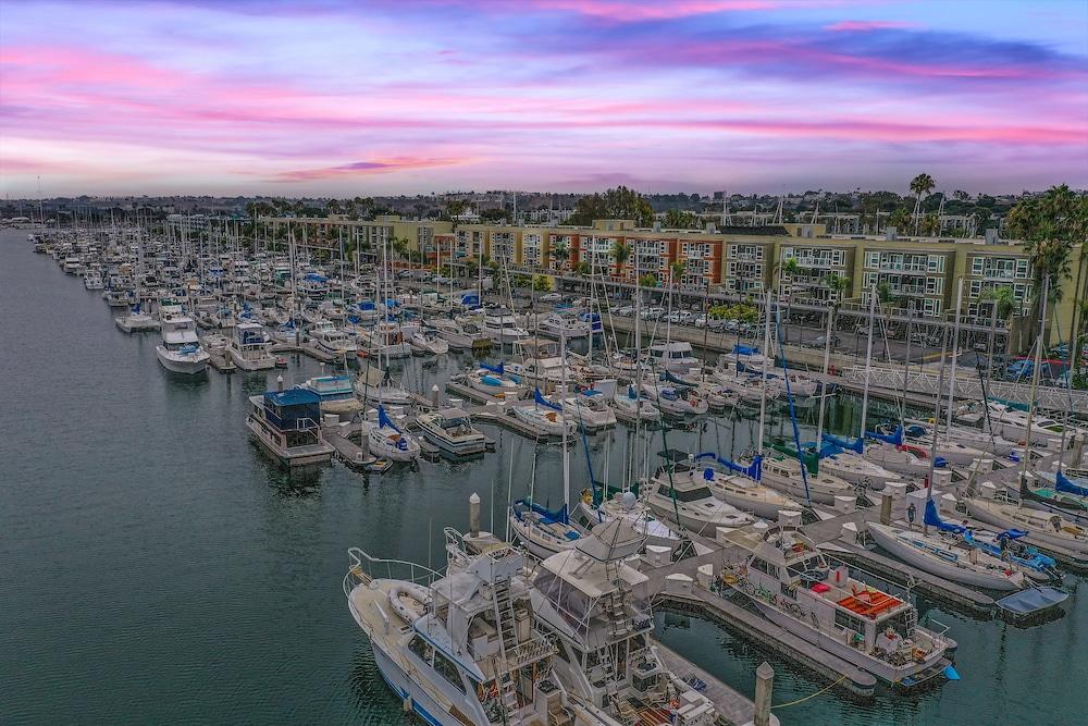 Residence Inn by Marriott Marina del Rey photo 52