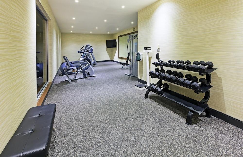 Holiday Inn Express Frisco Legacy Park Area by IHG photo 7
