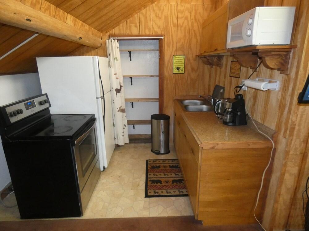 Yellowstone Motel - Adults Only photo 20