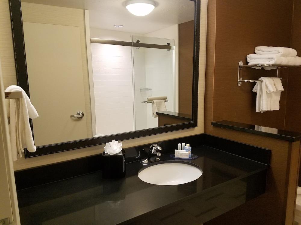 Fairfield Inn & Suites Gallup photo 21