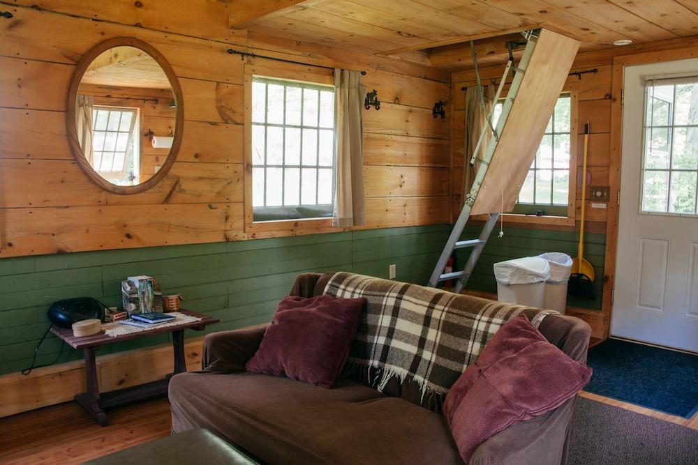 Wellnesste Lodge and Cabin Rentals photo 42
