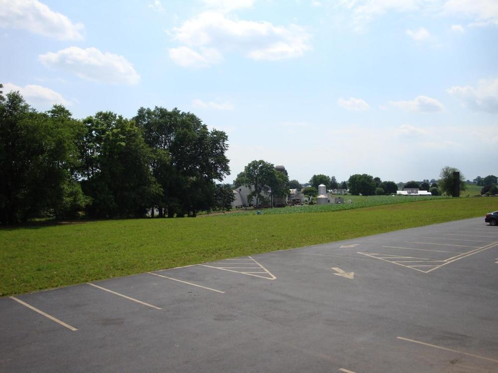 Soudersburg Motel photo 33