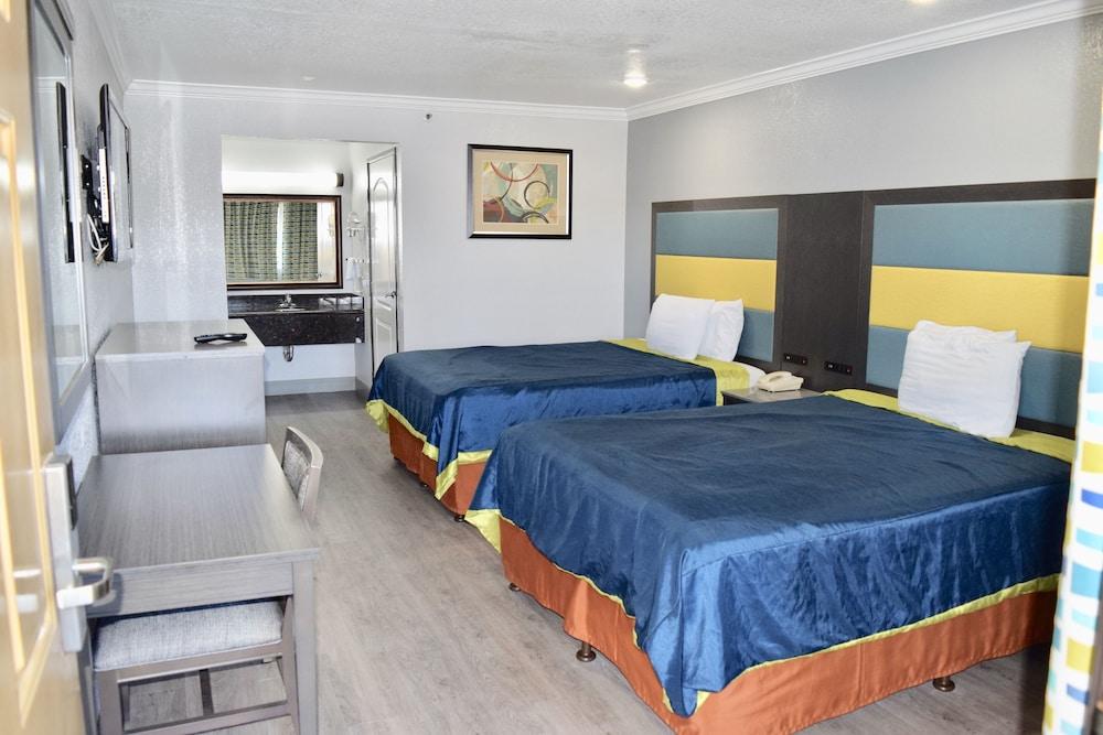 Budget Inn La Puente photo 33
