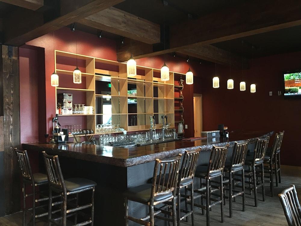 Sitka Hotel and Restaurant photo 29