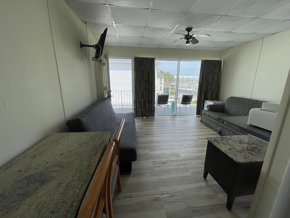 Searay Motel photo 34