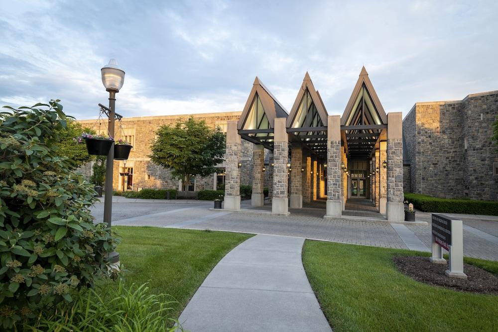 The Inn at Virginia Tech and Skelton Conference Center photo 46