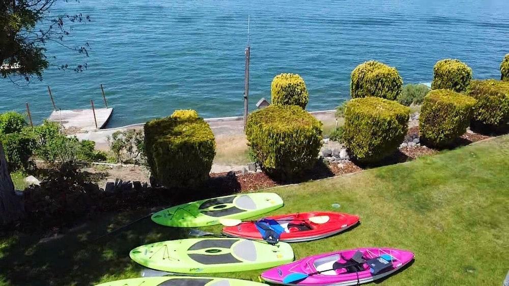 Lakeshore Inn Water Front photo 27