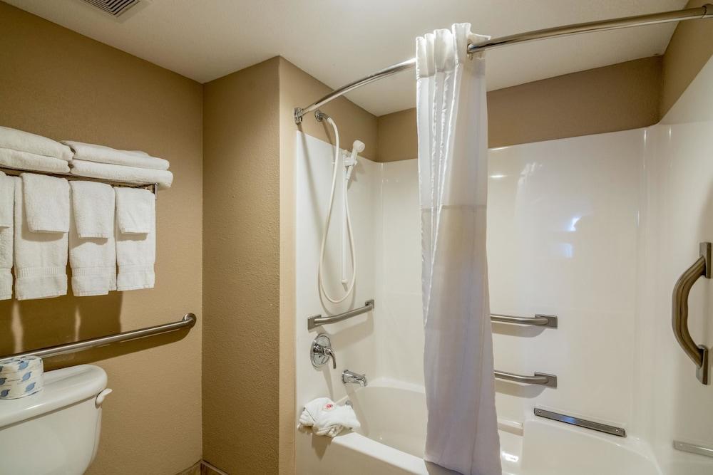 Comfort Suites Panama City Beach photo 11