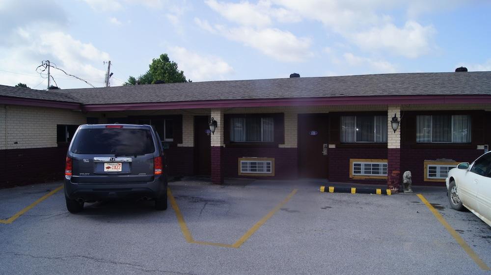 Stone Inn Motel photo 22