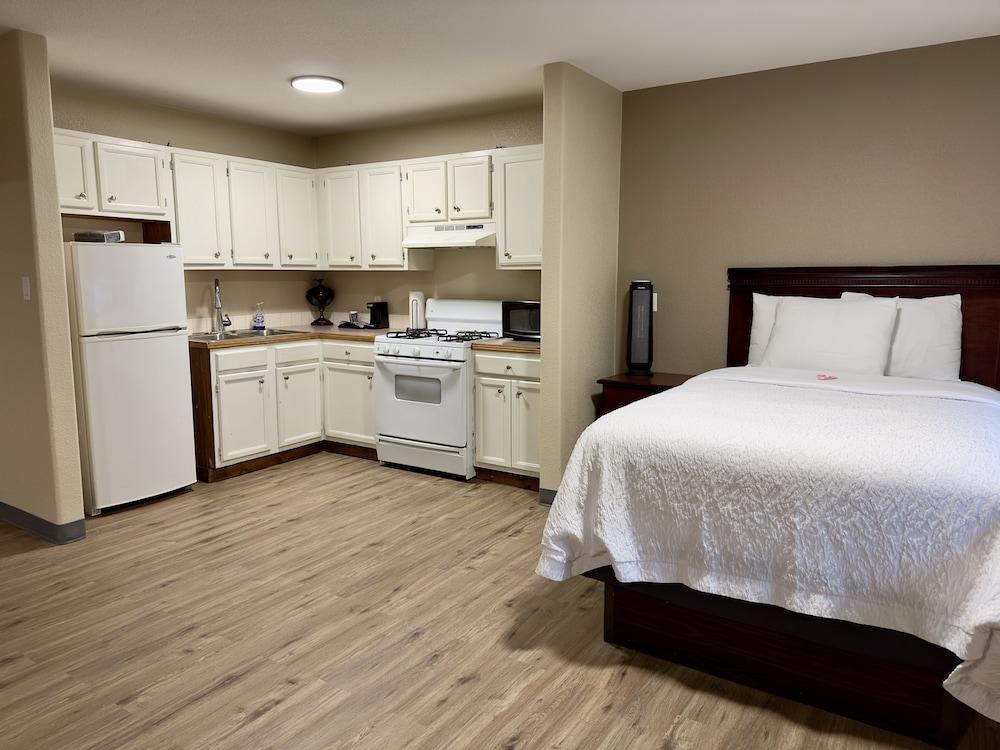 Wapiti Self-Service Lodge photo 39