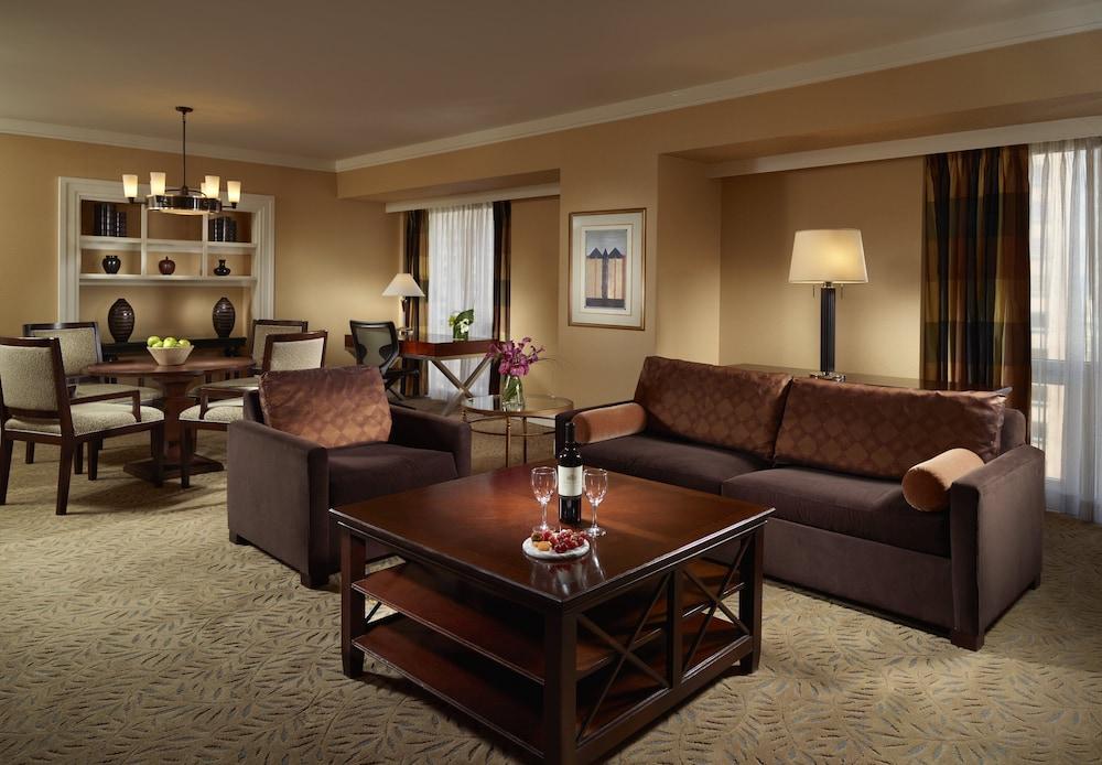 Omni Los Angeles Hotel at California Plaza photo 46