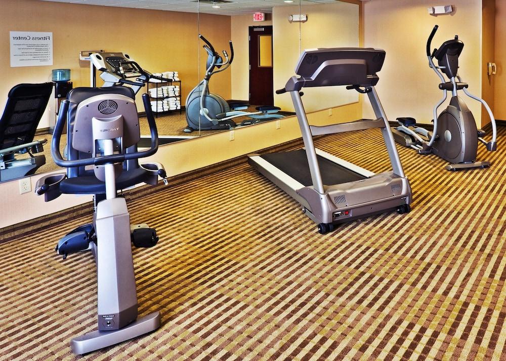 Holiday Inn Express & Suites Perry by IHG photo 37