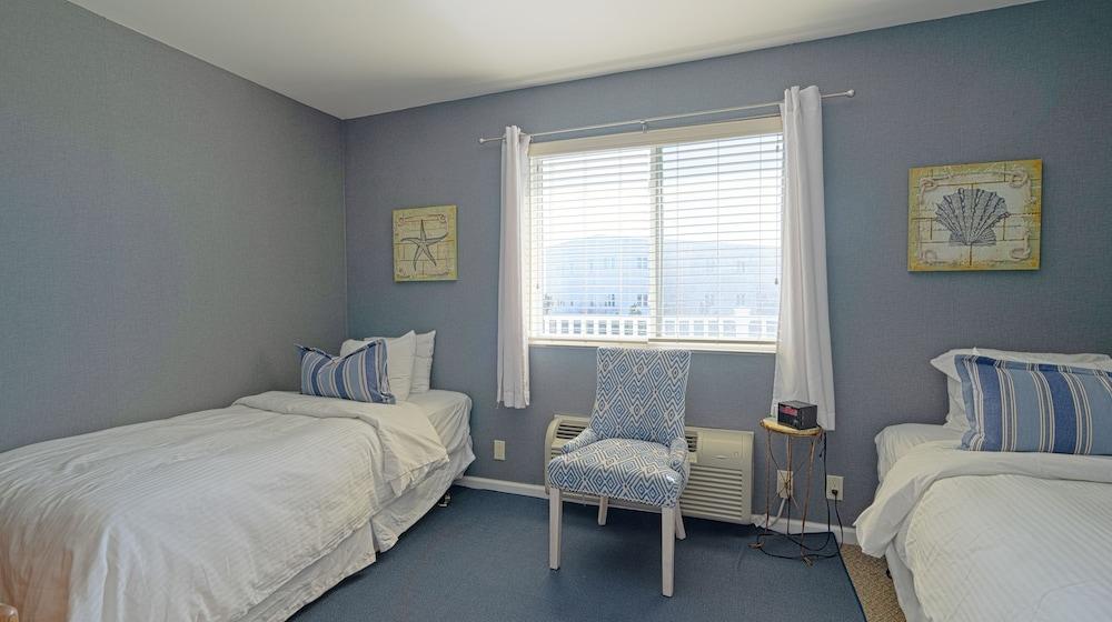 Sea Crest Resort photo 5