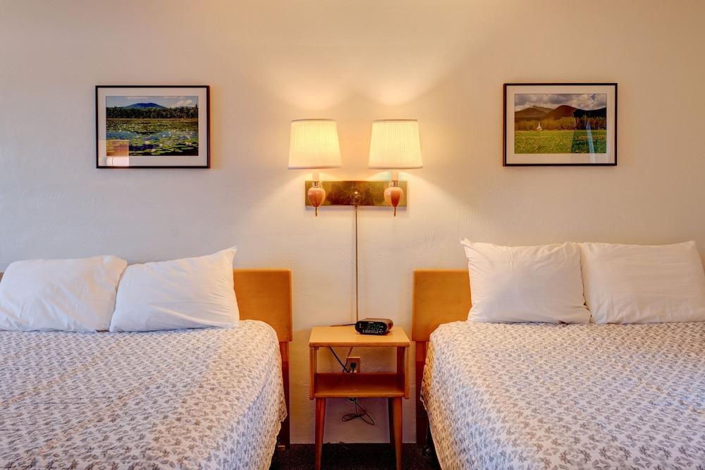 Gale River Motel photo 60