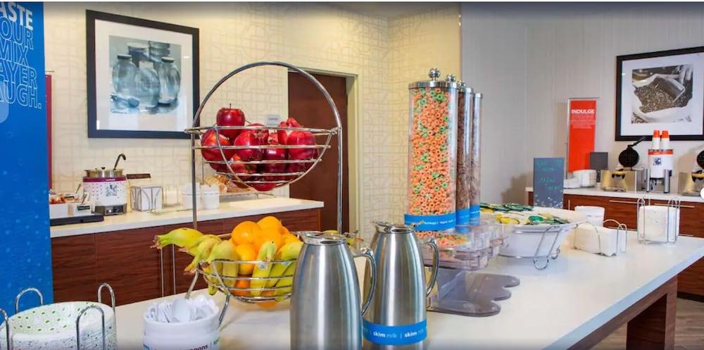 Hampton Inn Atlantic City/Absecon photo 21
