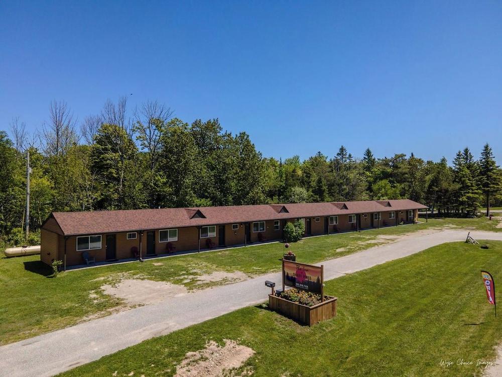The Inn at Shady Pines photo 18