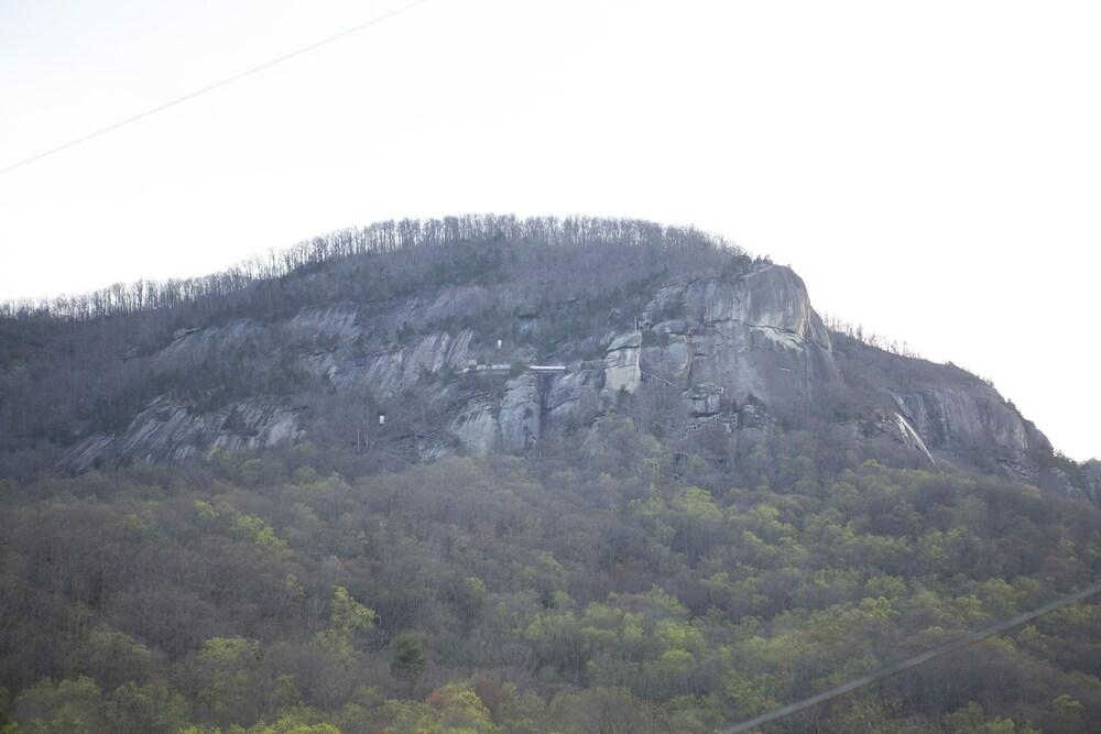 The Chimney Rock Inn & Cottages photo 33