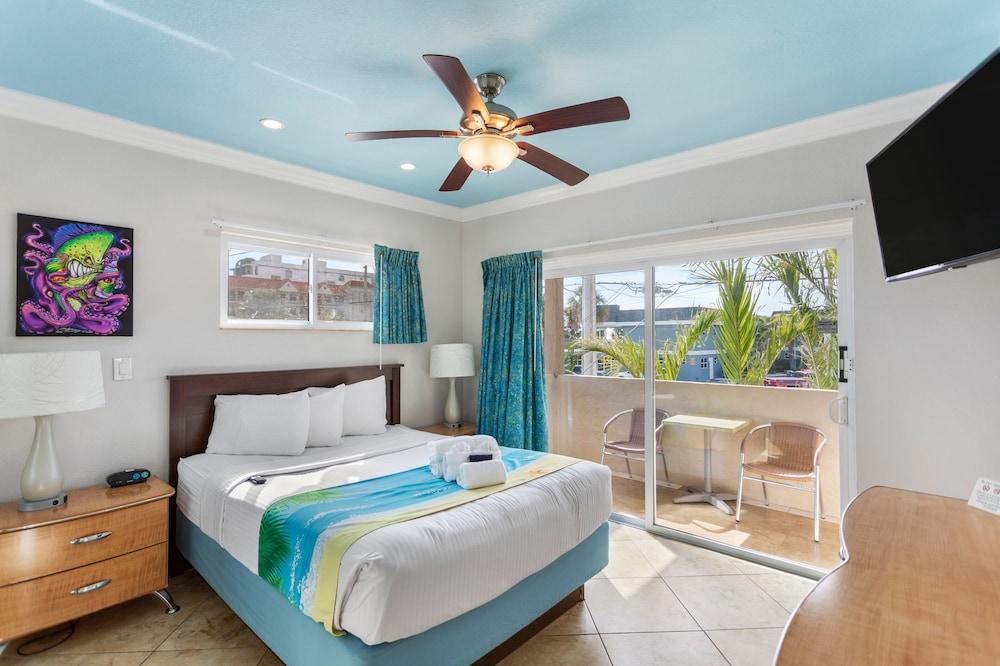 Bay Palms Waterfront Resort - Hotel and Marina photo 50