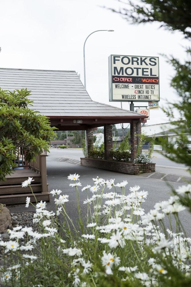The Forks Motel photo 30