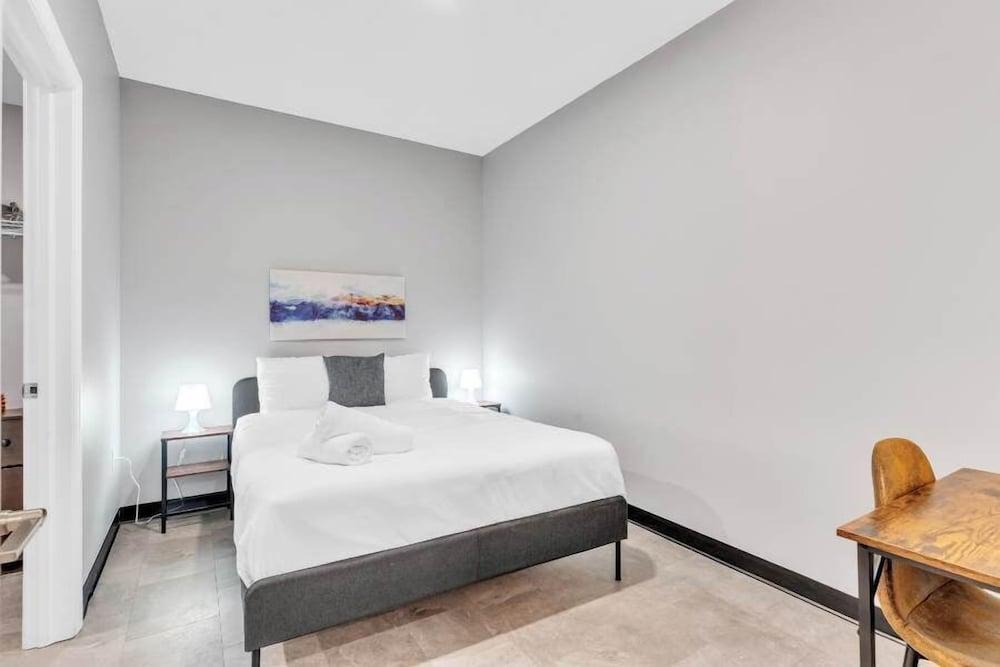 CozySuites - Press House photo 22