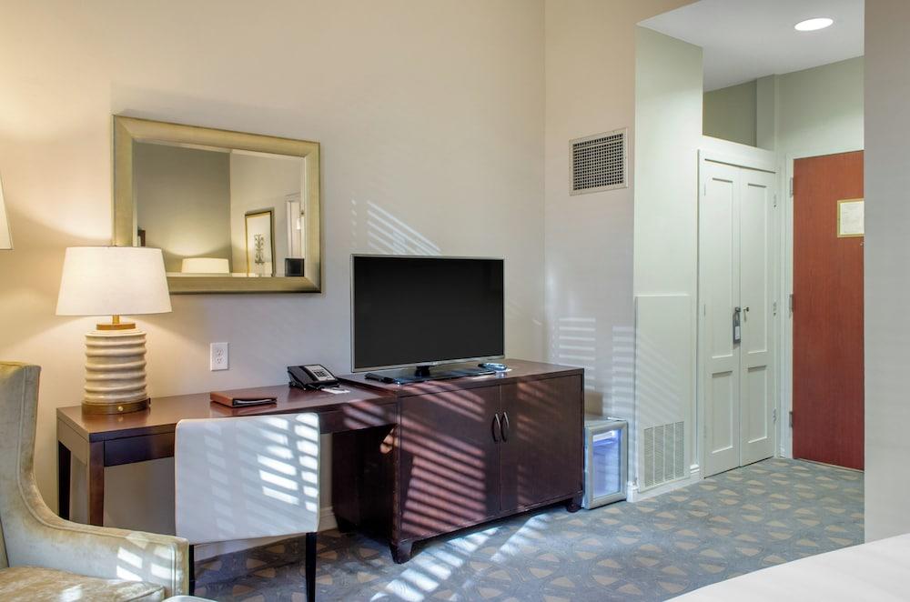 The Riverfront Hotel New Orleans photo 47