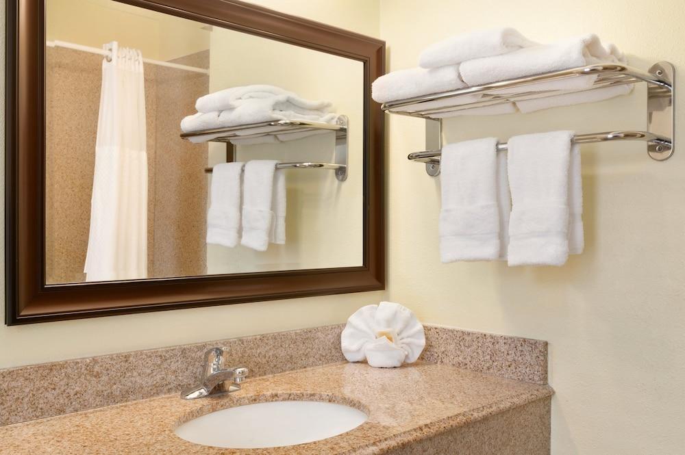 Days Inn by Wyndham Austin/University/Downtown photo 25