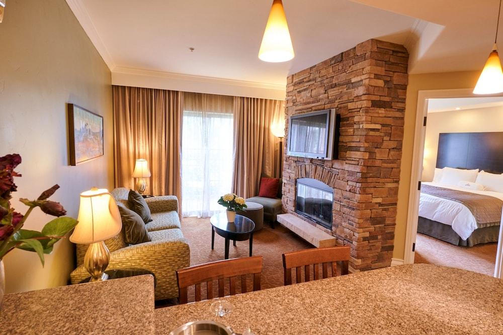 Bellasera Hotel & Suites Paso Robles, Tapestry by Hilton photo 56