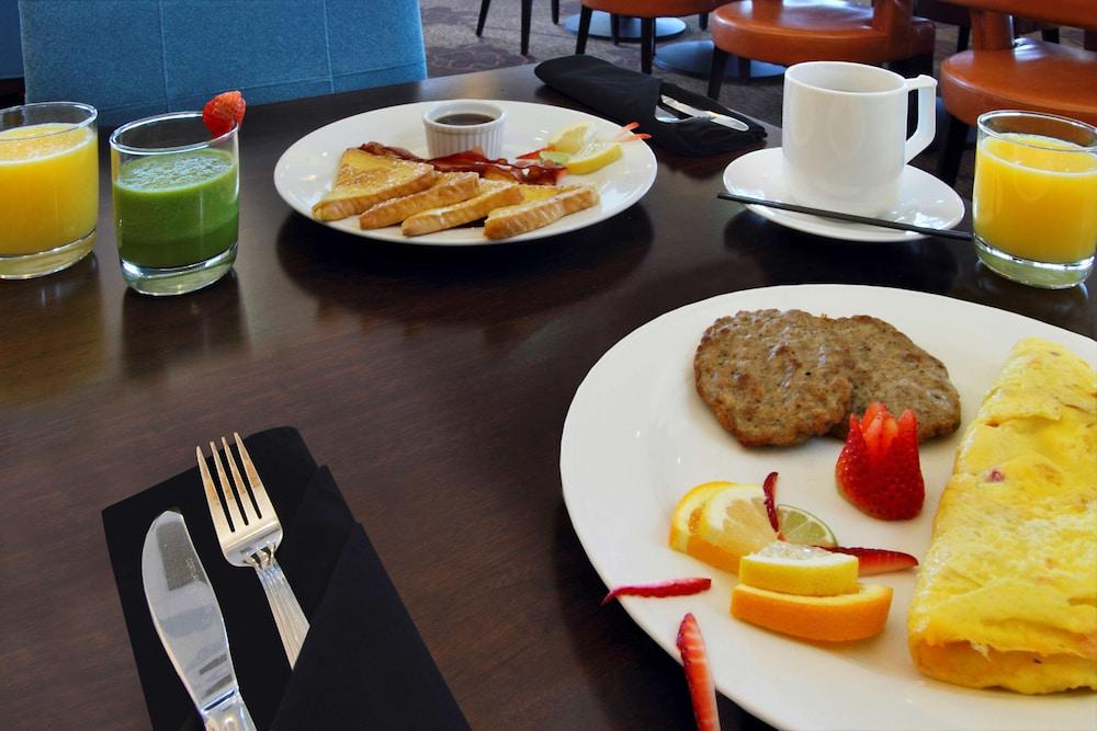 Hilton Garden Inn Columbus Airport photo 7