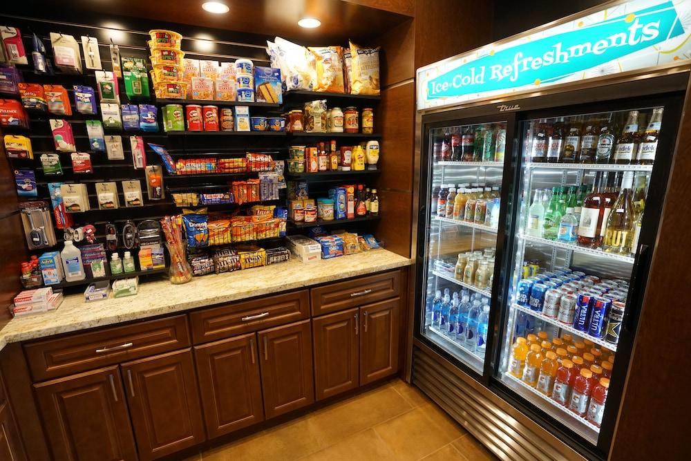 Hyatt Vacation Club at Desert Oasis photo 21