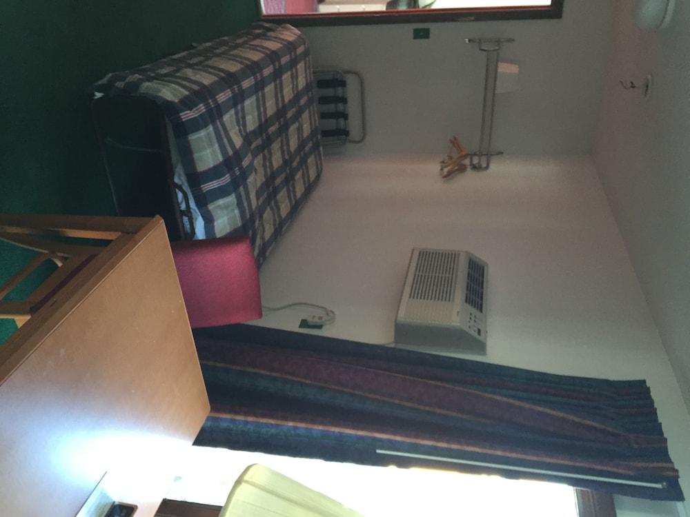 La Villa Motel photo 10