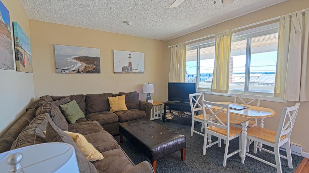 Montauk Oceanside Suites photo 2