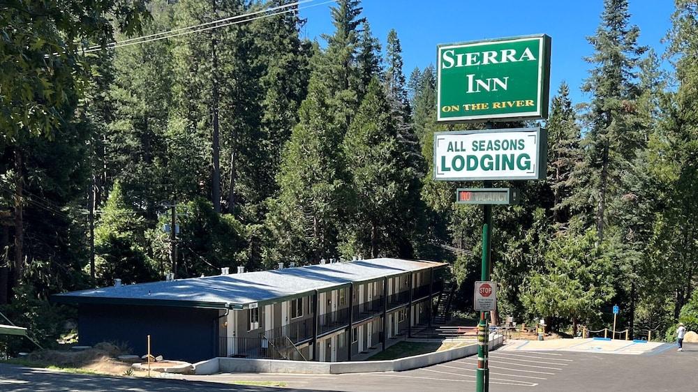 Sierra Inn on the River photo 1