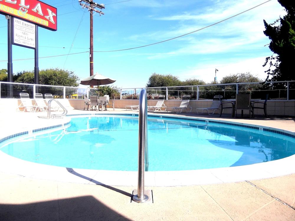 Relax Inn And Suites photo 12