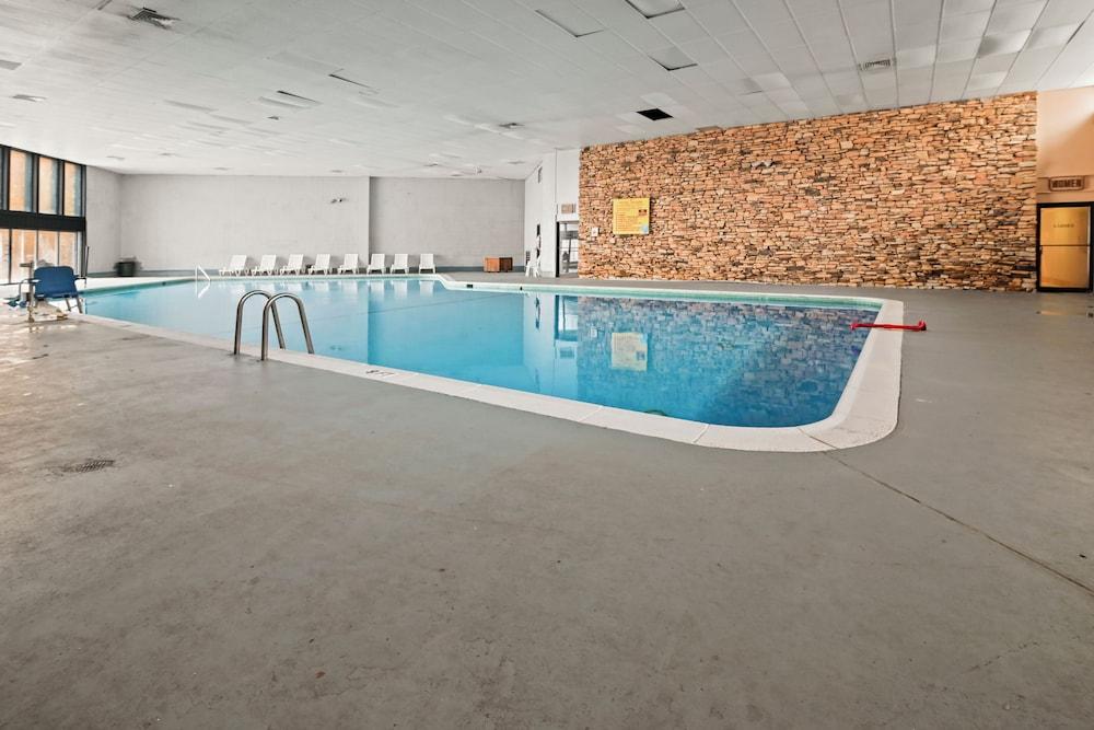 Mountain Laurel Resort photo 42