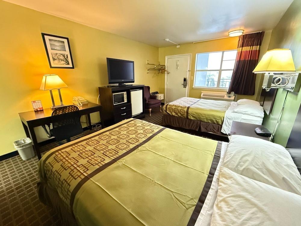 Relax Inn photo 6