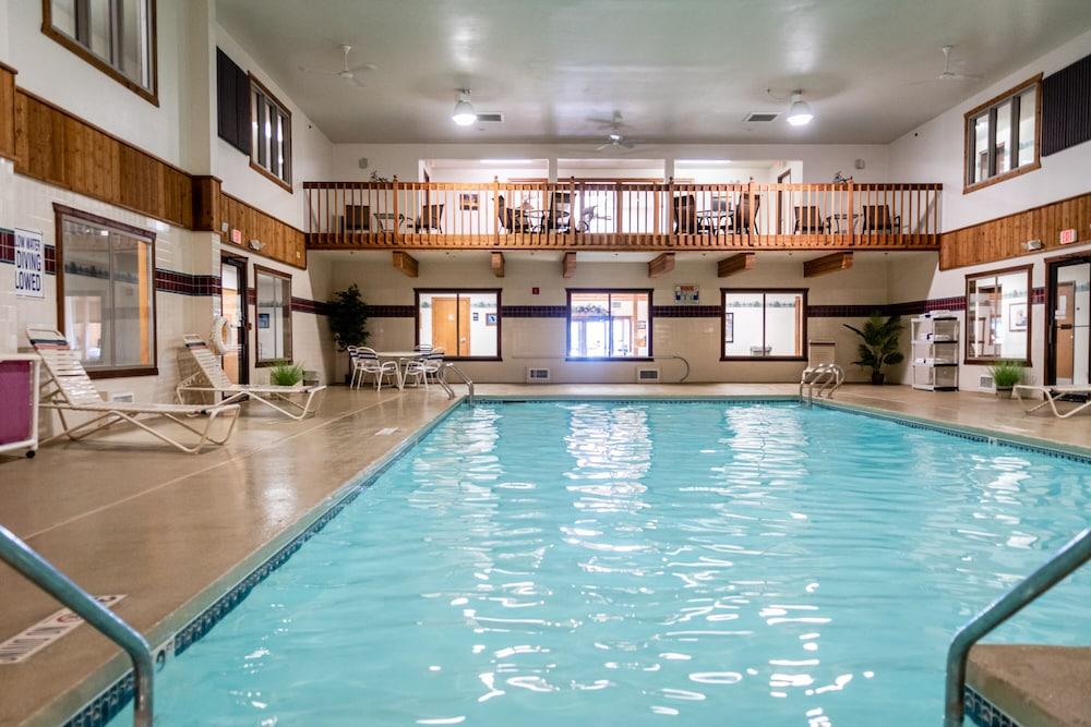 Cedarberry Inn photo 27
