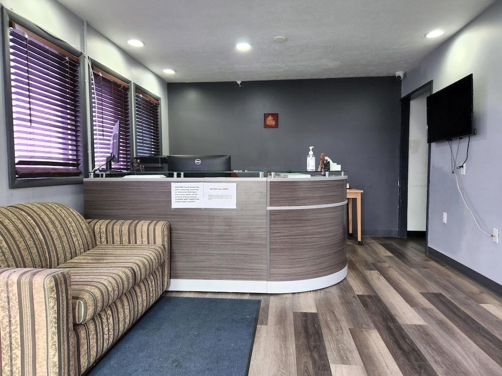 Ashley Motel photo 2