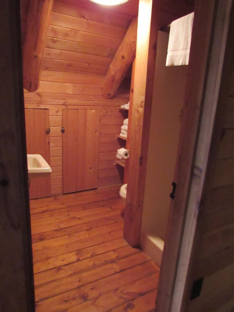 Drummond Island Resort photo 96