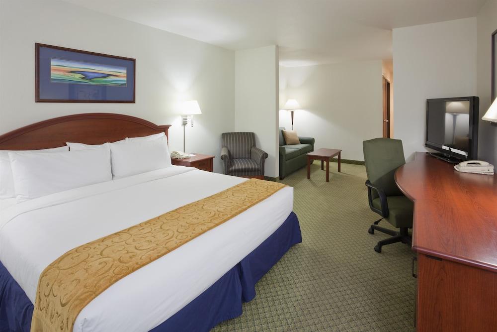 GrandStay Hotel & Suites Becker Big Lake photo 4